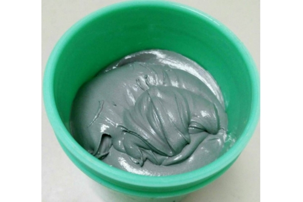 smt生產廠在貼片加工中如何使用錫膏